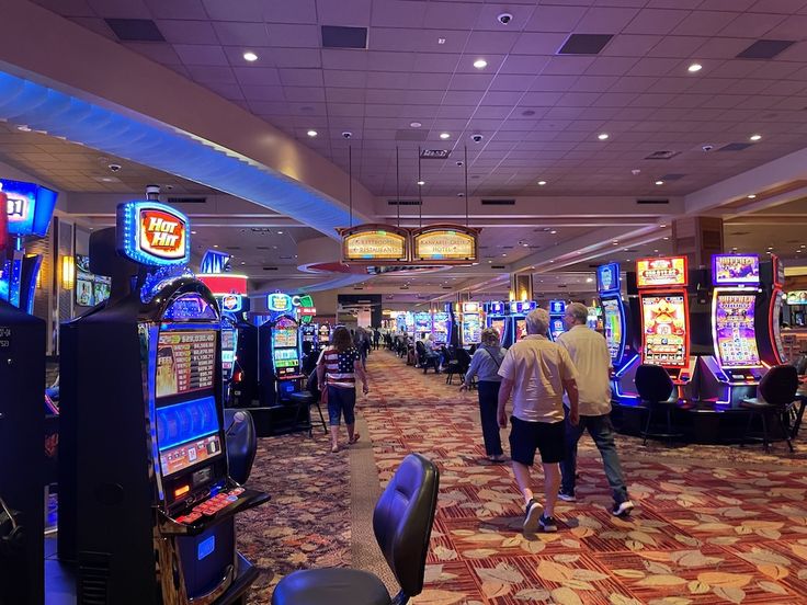 Crown Hotels کیسینو گیمز کا ایک زمرہ منتخب کریں

